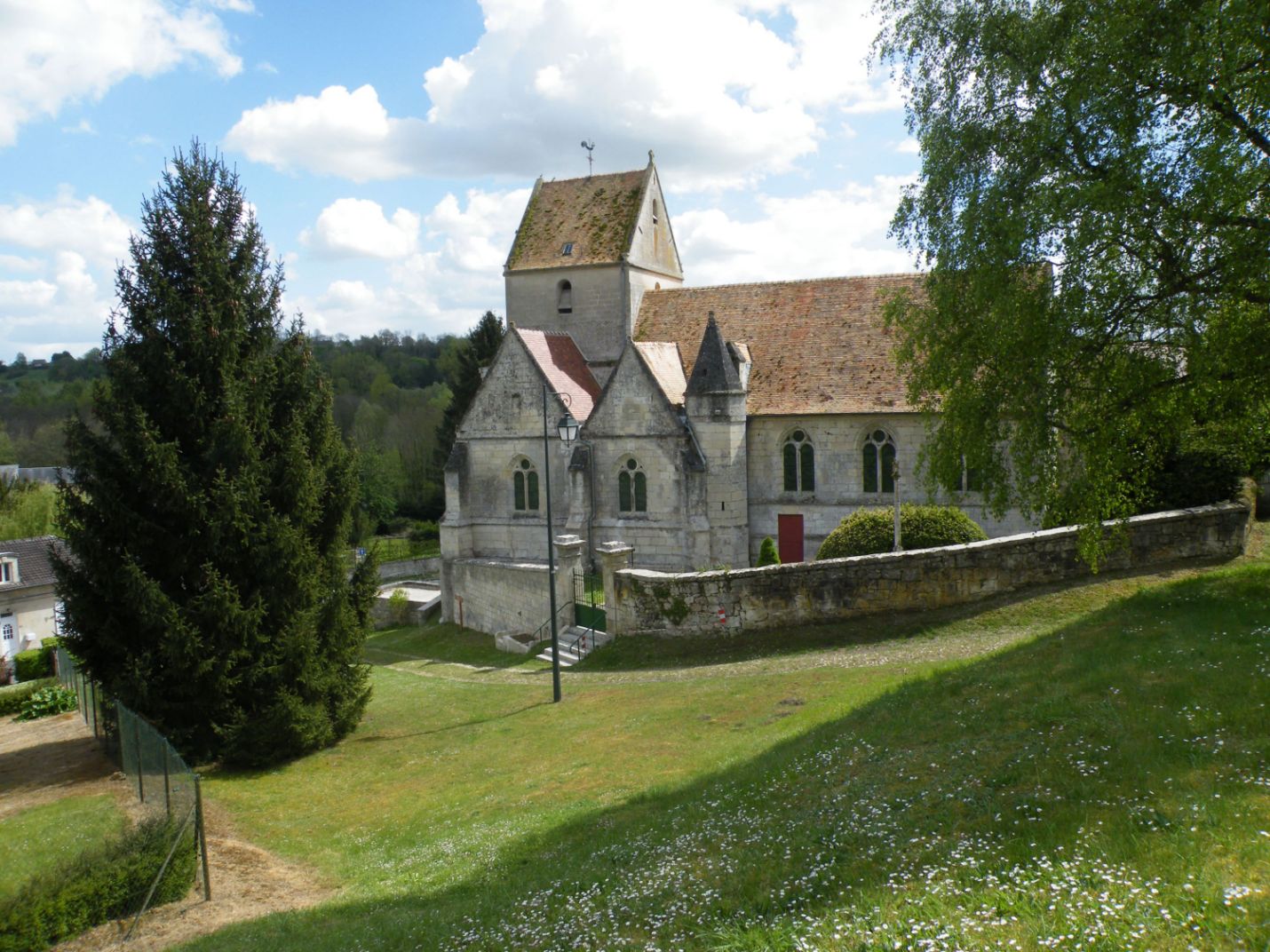 église de LAVERSINE